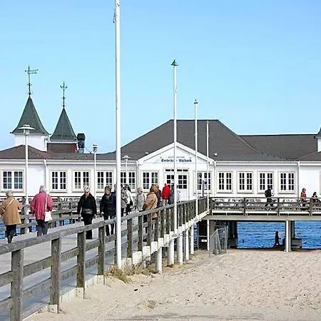 Hotel See-eck Im Zentrum Von Ahlbeck 4*