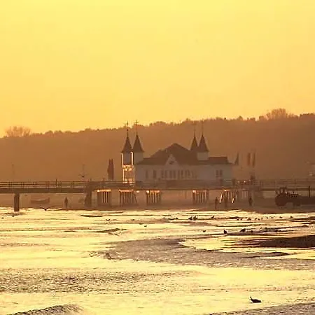 See-eck Im Zentrum Von Ahlbeck Hotel 4*